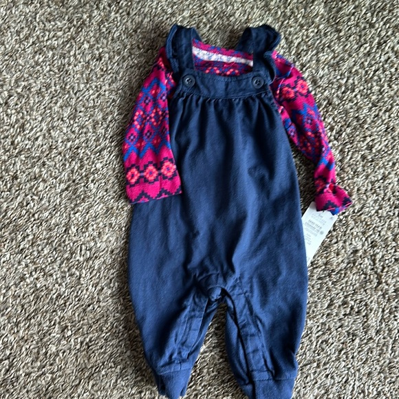 Girls dresses and jumpers - Picture 2 of 5